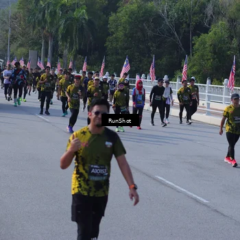 Runner Photo 7178905