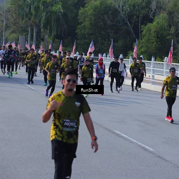 Runner Photo 7178945