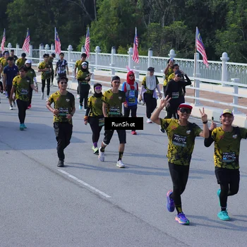 Runner Photo 7178969