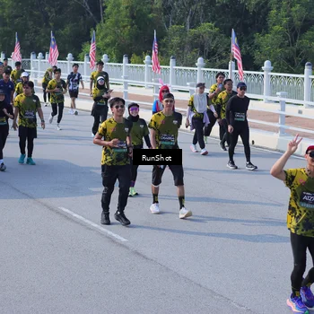Runner Photo 7178975