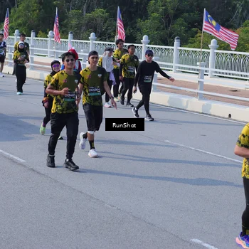 Runner Photo 7178991