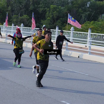 Runner Photo 7178999