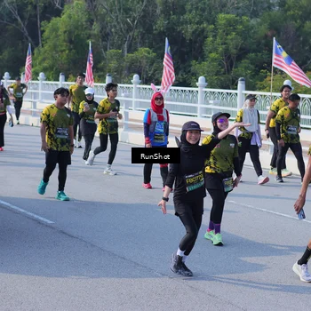 Runner Photo 7179017
