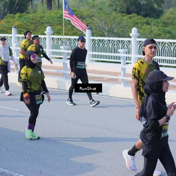 Runner Photo 7179034