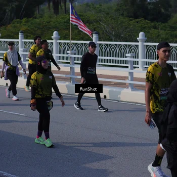 Runner Photo 7179035