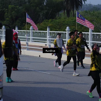 Runner Photo 7179050