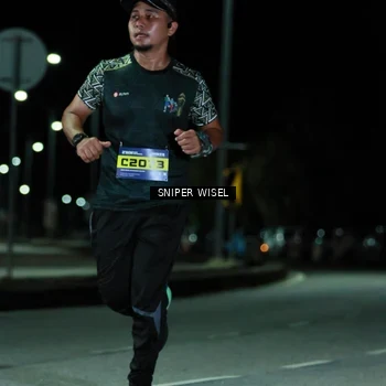 Runner Photo 7179348