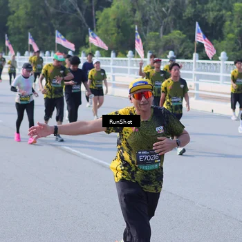 Runner Photo 7179833