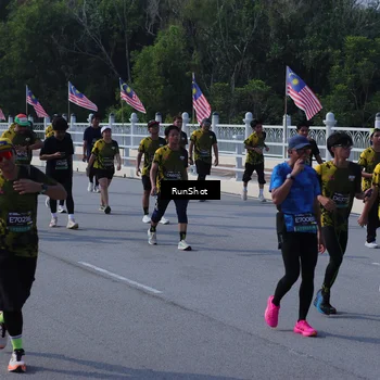 Runner Photo 7179837