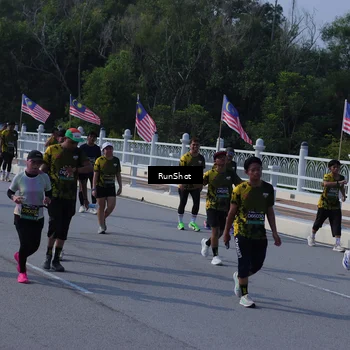 Runner Photo 7179873