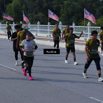 Runner Photo 7179896