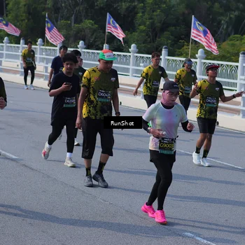 Runner Photo 7179938