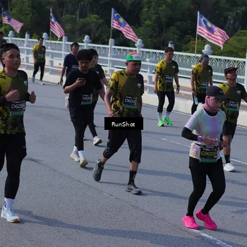 Runner Photo 7179942