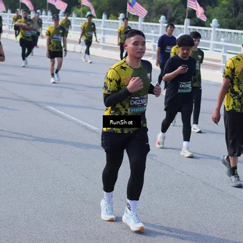 Runner Photo 7179977