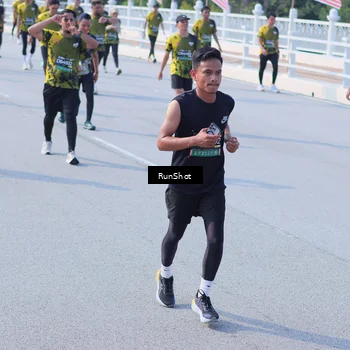 Runner Photo 7179992