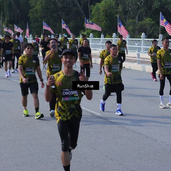 Runner Photo 7180021
