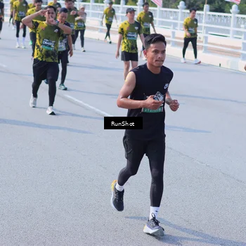Runner Photo 7180033