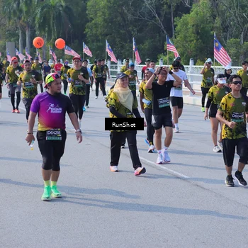 Runner Photo 7180052