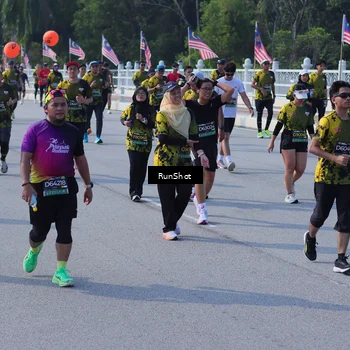 Runner Photo 7180094