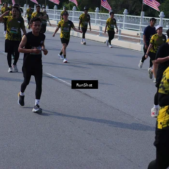 Runner Photo 7180123