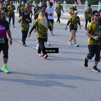 Runner Photo 7180137