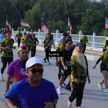 Runner Photo 7180203