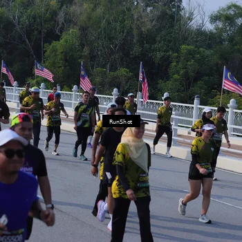 Runner Photo 7180208