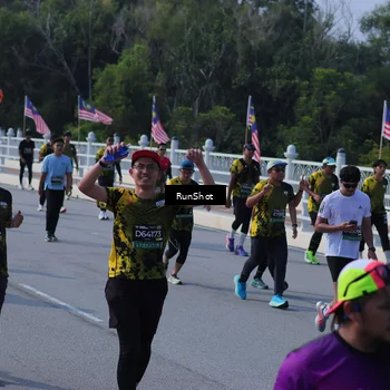 Runner Photo 7180219