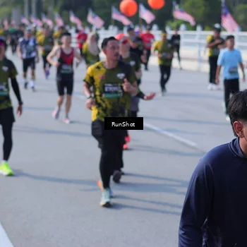 Runner Photo 7180298