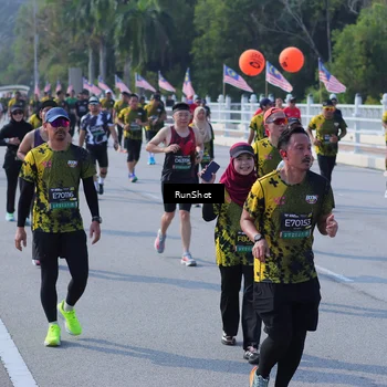 Runner Photo 7180312