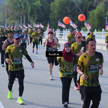 Runner Photo 7180315
