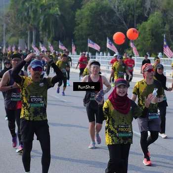 Runner Photo 7180326