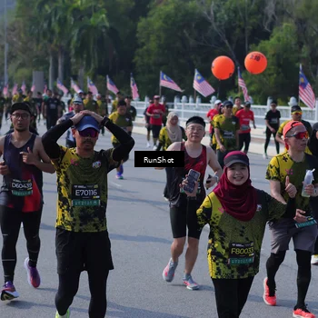 Runner Photo 7180347