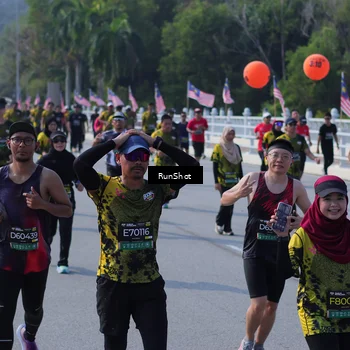 Runner Photo 7180349