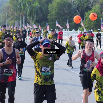 Runner Photo 7180351