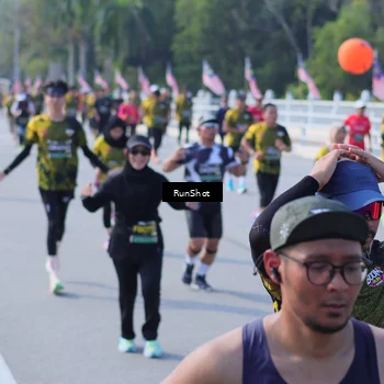 Runner Photo 7180393