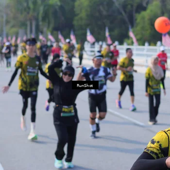 Runner Photo 7180406