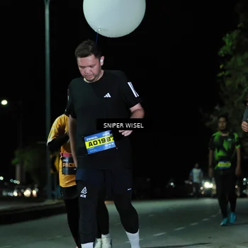 Runner Photo 7180424