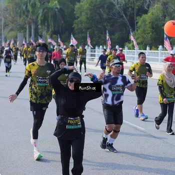 Runner Photo 7180426