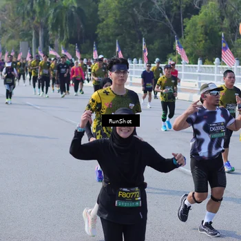 Runner Photo 7180450