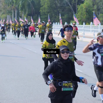 Runner Photo 7180460