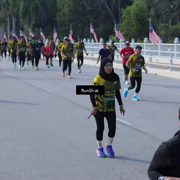 Runner Photo 7180487