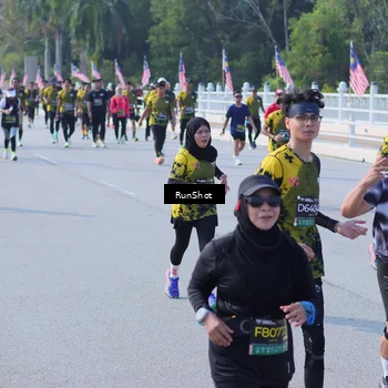 Runner Photo 7180497