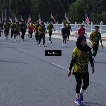 Runner Photo 7180505