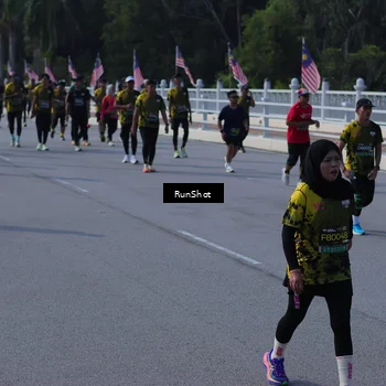 Runner Photo 7180524