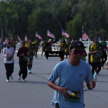 Runner Photo 7180529