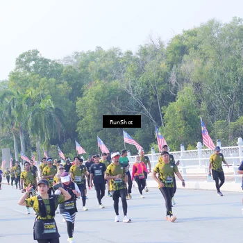 Runner Photo 7180536