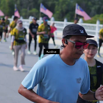 Runner Photo 7180544