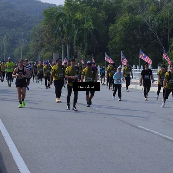 Runner Photo 7180647