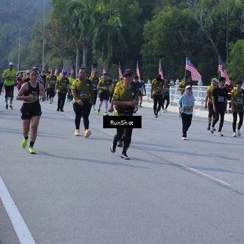 Runner Photo 7180686